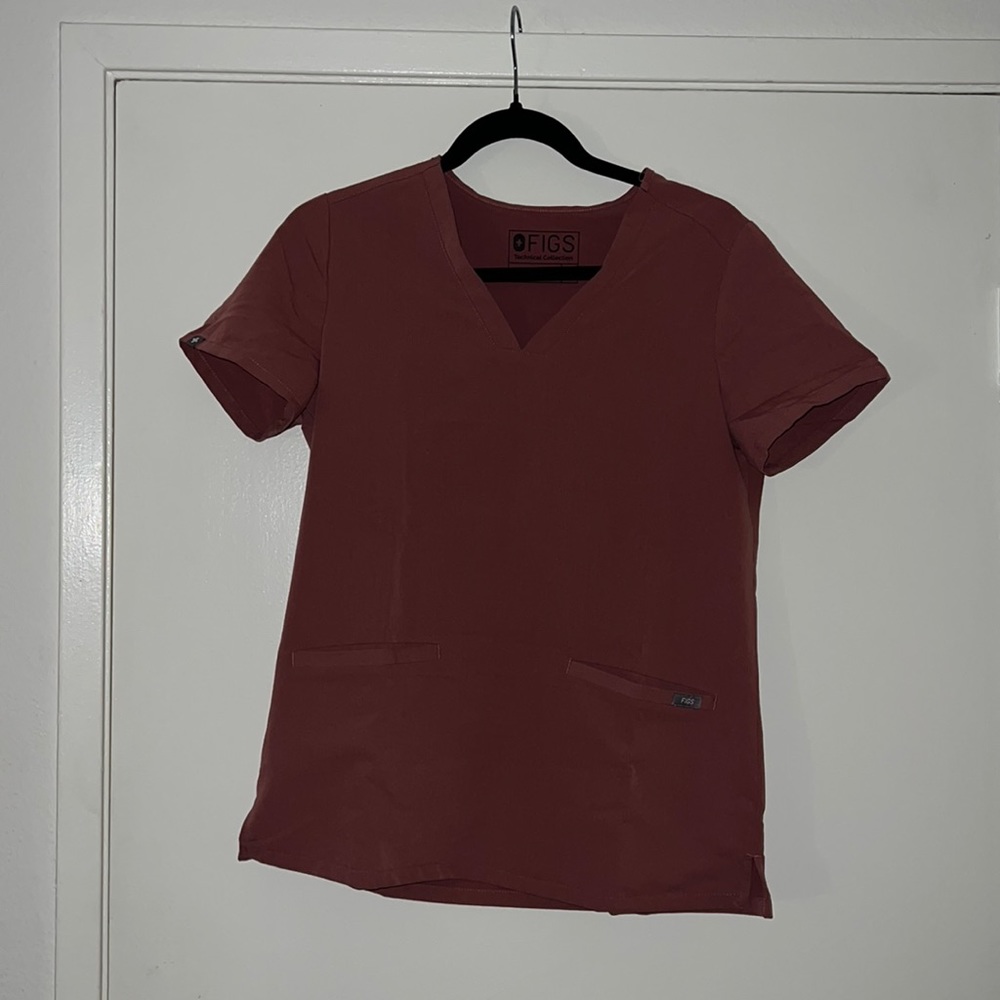 Figs Casma three pocket scrub top. Size Xs. Mauve pink